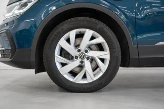 Volkswagen Tiguan, 1.4, 110 kW, plug-in hybrid, automatic, front-wheel drive