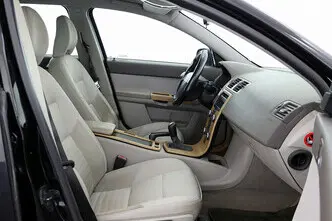 Volvo V50, 2.0, 100 kW, diesel, manual, front-wheel drive