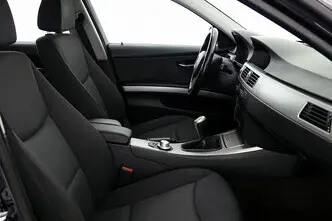 BMW 320, 2.0, 110 kW, petrol, manual, rear-wheel drive