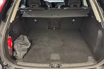Volvo XC60, 2.0, 145 kW, hybrid, automatic, four-wheel drive