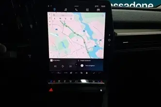 Renault Megane, elekter, automaat, esivedu
