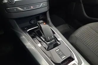 Peugeot 308, 1.2, 96 kW, petrol, automatic, front-wheel drive