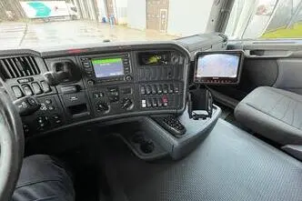 Scania G450 6x2*4, 331 kW, diesel, automatic