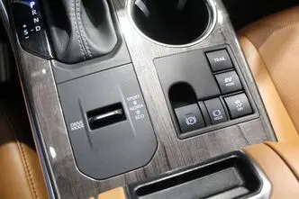 Toyota Highlander, 2.5, 140 kW, hübriid, automaat, nelikvedu