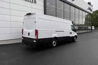 Iveco Daily, 3.0, 129 kW, diisel, manuaal, tagavedu