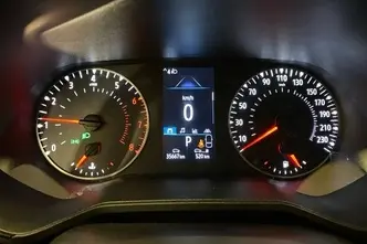 Renault Clio, 1.0, 67 kW, bensiin, automaat, esivedu