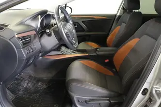 Toyota Avensis, 1.8, 108 kW, bensiin, automaat, esivedu