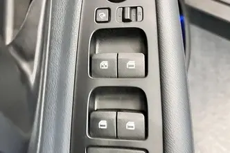 Hyundai Bayon, 1.0, 73.5 kW, bensiin, manuaal, esivedu