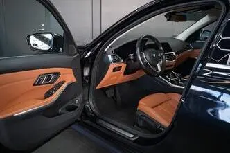 BMW 330, 3.0, 195 kW, diesel, automatic, rear-wheel drive