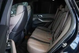 BMW X5 M, 4.4, 460 kW, petrol, automatic, four-wheel drive