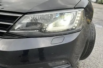 Volkswagen Jetta, 2.0, 110 kW, diisel, automaat, esivedu