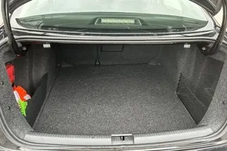 Volkswagen Jetta, 2.0, 110 kW, diisel, automaat, esivedu