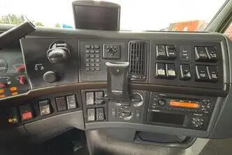 Volvo FH 16 600 6x2, 16.1, 441 kW, diisel, tagavedu