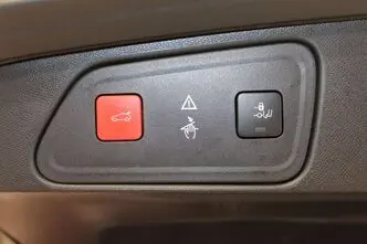 Peugeot 3008, 1.5, 96 kW, diisel, automaat, esivedu
