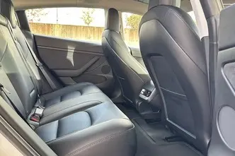 Tesla Model 3, 100 kW, elekter, automaat, tagavedu