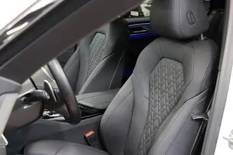 BMW 530, 2.0, 135 kW, подключаемый гибрид, автомат, задний привод