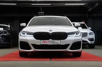 BMW 530, 2.0, 135 kW, подключаемый гибрид, автомат, задний привод