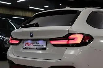 BMW 530, 2.0, 135 kW, подключаемый гибрид, автомат, задний привод