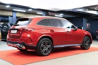 Mercedes-Benz GLC 300, 2.0, 150 kW, подключаемый гибрид, автомат, полный привод
