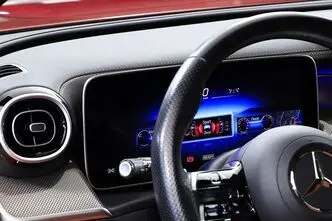 Mercedes-Benz GLC 300, 2.0, 150 kW, подключаемый гибрид, автомат, полный привод