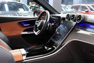Mercedes-Benz GLC 300, 2.0, 150 kW, подключаемый гибрид, автомат, полный привод