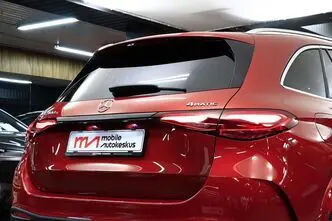 Mercedes-Benz GLC 300, 2.0, 150 kW, подключаемый гибрид, автомат, полный привод