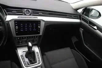 Volkswagen Passat, 1.4, 110 kW, bensiin, automaat, esivedu