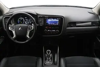 Mitsubishi Outlander, 2.0, 89 kW, pistikhübriid, automaat, nelikvedu
