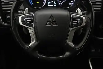 Mitsubishi Outlander, 2.0, 89 kW, pistikhübriid, automaat, nelikvedu