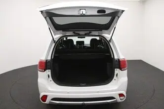 Mitsubishi Outlander, 2.0, 89 kW, pistikhübriid, automaat, nelikvedu