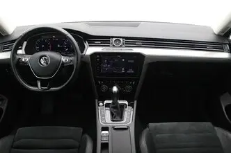 Volkswagen Passat, 1.4, 110 kW, bensiin, automaat, esivedu