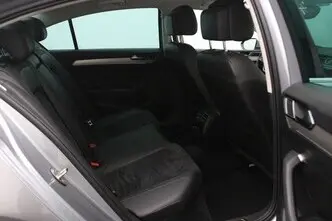 Volkswagen Passat, 1.4, 110 kW, bensiin, automaat, esivedu
