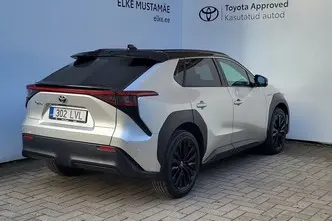 Toyota bZ4X, 73 kW, elekter, esivedu