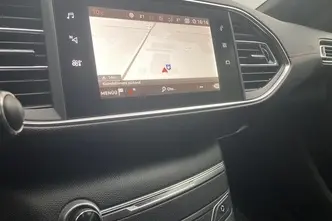 Peugeot 308, 1.2, 96 kW, bensiin, automaat, esivedu