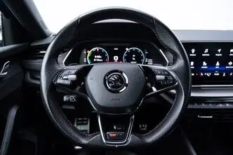 Škoda Octavia, 1.4, 180 kW, petrol, automatic, front-wheel drive
