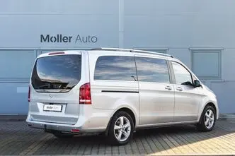 Mercedes-Benz V 220, 2.2, 120 kW, petrol, automatic