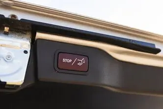 Mercedes-Benz V 220, 2.2, 120 kW, petrol, automatic