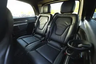Mercedes-Benz V 220, 2.2, 120 kW, petrol, automatic