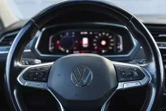 Volkswagen Tiguan, 2.0, 147 kW, petrol, automatic, four-wheel drive