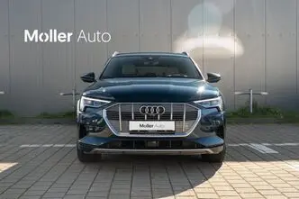 Audi e-tron, 300 kW, electric, automatic, four-wheel drive