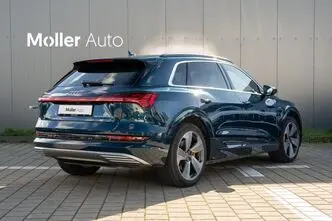 Audi e-tron, 300 kW, electric, automatic, four-wheel drive