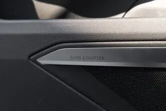 Audi e-tron, 300 kW, electric, automatic, four-wheel drive