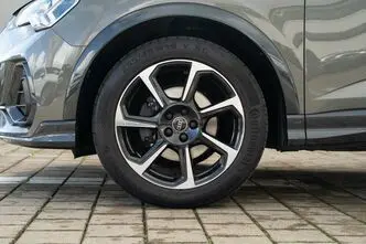 Audi Q3, 1.5, 110 kW, petrol, automatic, front-wheel drive