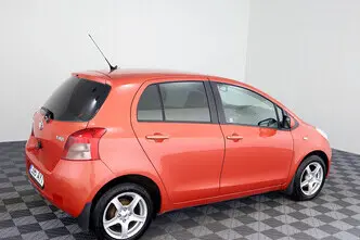 Toyota Yaris, 1.3, 64 kW, bensiin, automaat