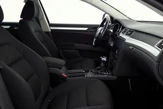 Škoda Superb, 1.8, 118 kW, bensiin, automaat, esivedu