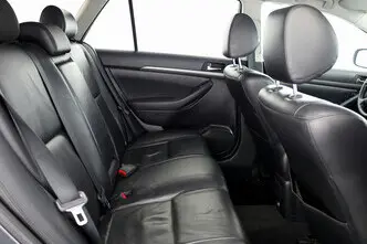 Toyota Avensis, 2.0, 108 kW, bensiin, automaat, esivedu