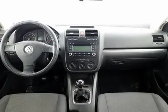 Volkswagen Jetta, 1.6, 75 kW, bensiin, manuaal, esivedu