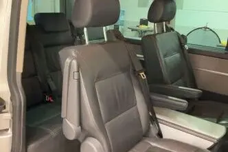 Volkswagen Multivan, 2.5, 128 kW, diisel, automaat, esivedu