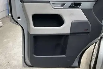 Volkswagen Multivan, 2.5, 128 kW, diisel, automaat, esivedu