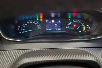 Peugeot 2008, electric, automatic, front-wheel drive